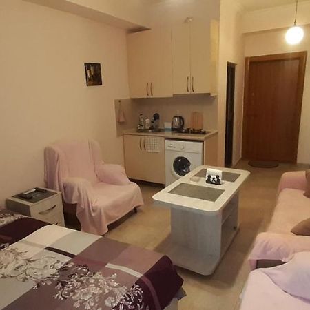 شقة باتومي  في Parkside Apartament المظهر الخارجي الصورة